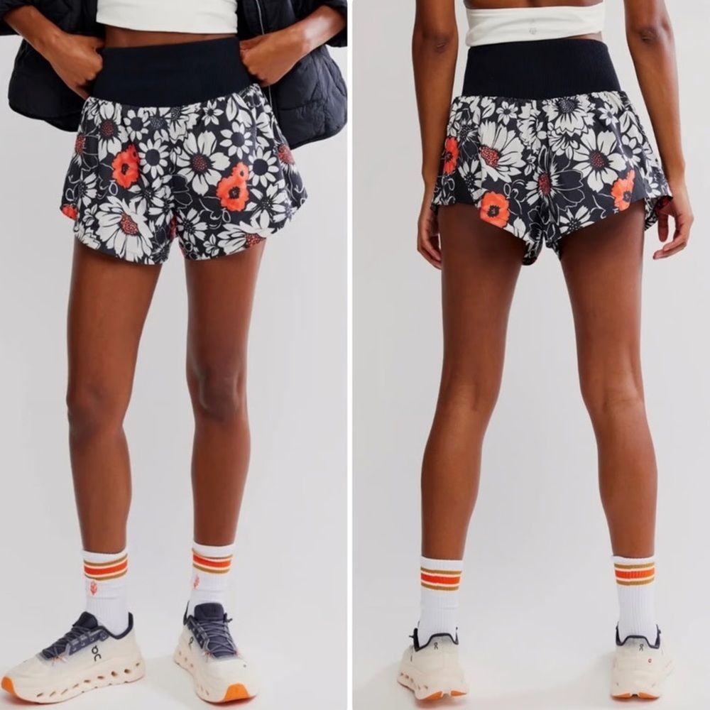 NWT FREE PEOPLE FO Movement carpe Diem tuxedo daisy print size S,M, L